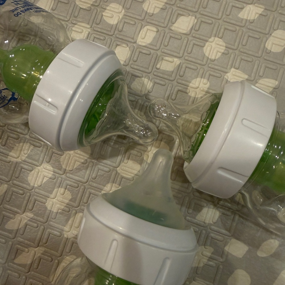 Dr. Brown's Baby Bottle missing Green Vent System - Pack of 3 - Picture 3 of 3